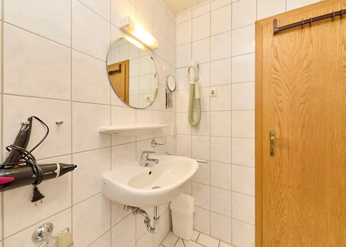 Gaestehaus Binz-meyer Moselschleife アパート リーザー